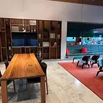 Modern Studio In Central Berlin & Free Gym Access